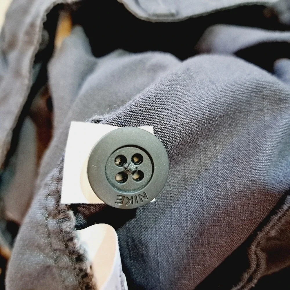 Nike Charcoal Gray‎ Rip Stop Cargo Shorts Men's Size 28